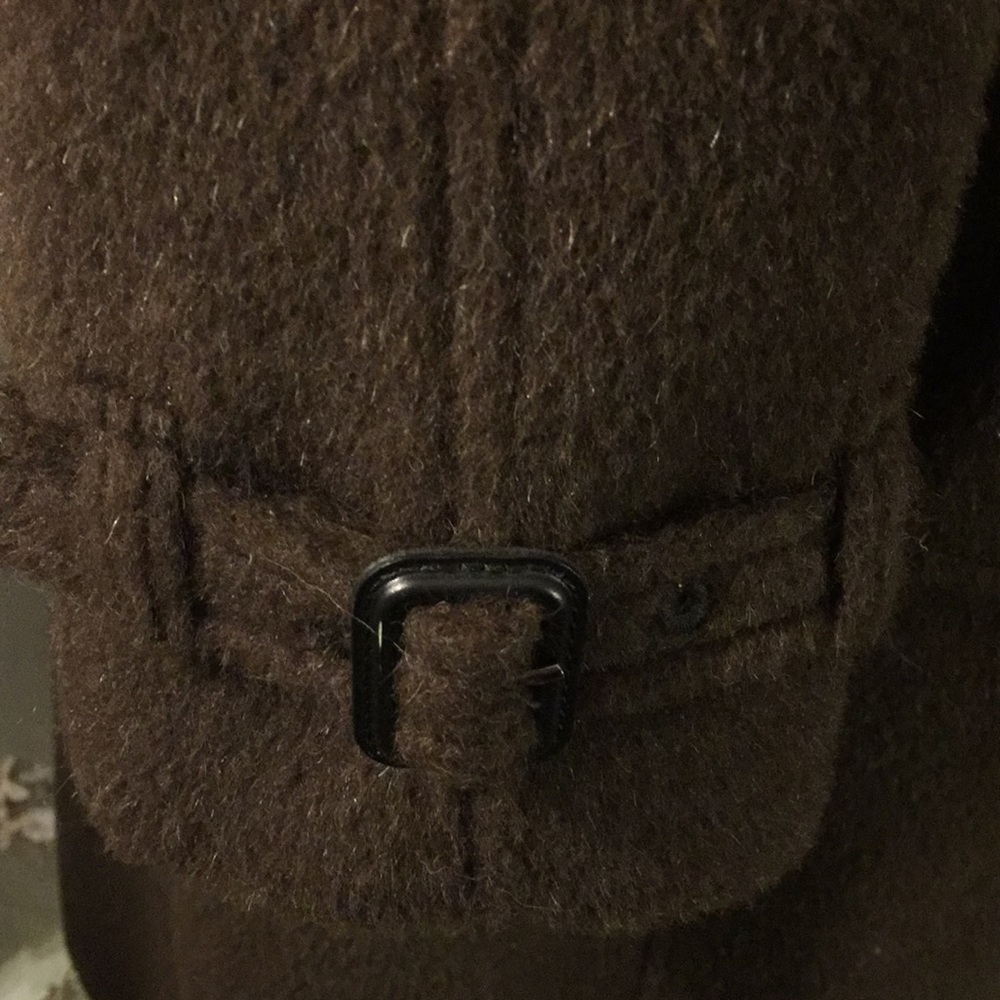 Fabulous Authentic Burberry Coat - Picture 8 of 10